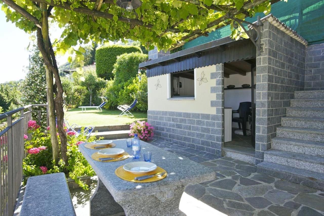 Ferienwohnung Casa Briscida Oggebio Exterior foto